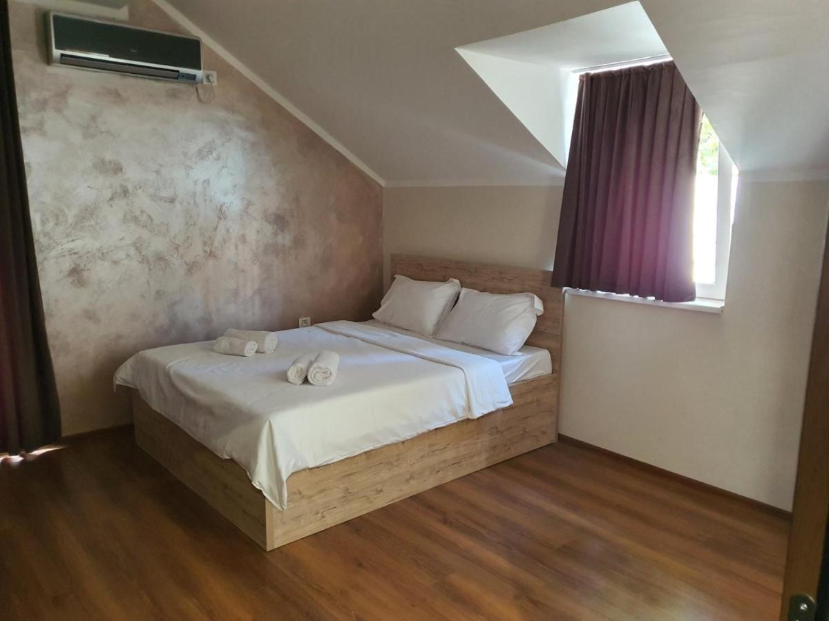 Apartmani Mali Vikend Belgrade Extérieur photo